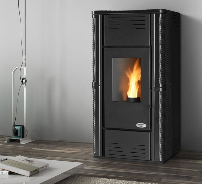 TERMOSTUFA A PELLET KARMEK ONE MOD. MALAGA IN ACCIAIO 15 KW ANTRACITE