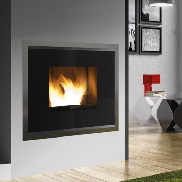 TERMOSTUFA A PELLET KARMEK ONE - MADRID 19 KW - COLORE NERO H1000C